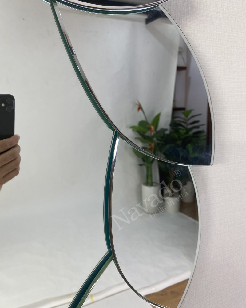 Luxury Wall-Mounted Round Vanity Mirror Lacos Nav 2048-NT - Image 5