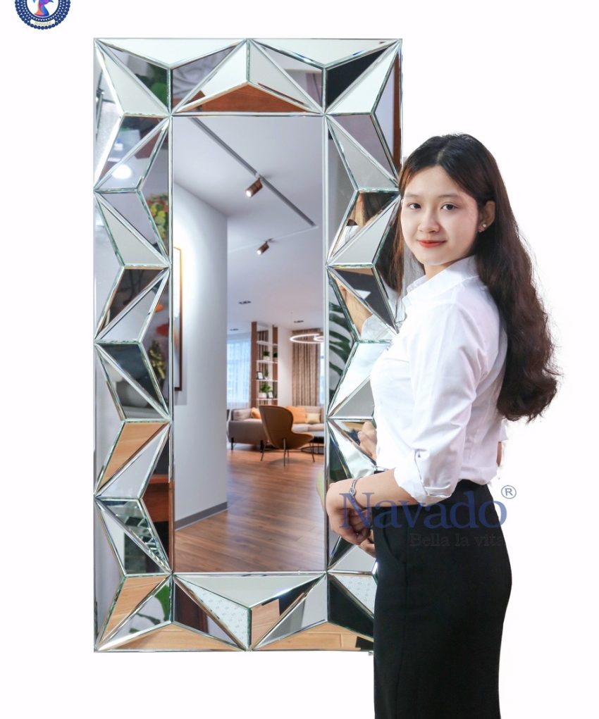 Beveled Luxury Decorative Wall Mirror Navado Hathaway NAV 2084-NT